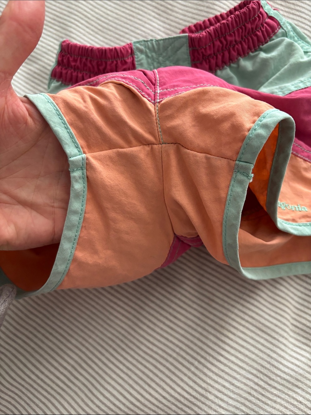 4T Patagonia Boy shorts - Picture 12 of 13